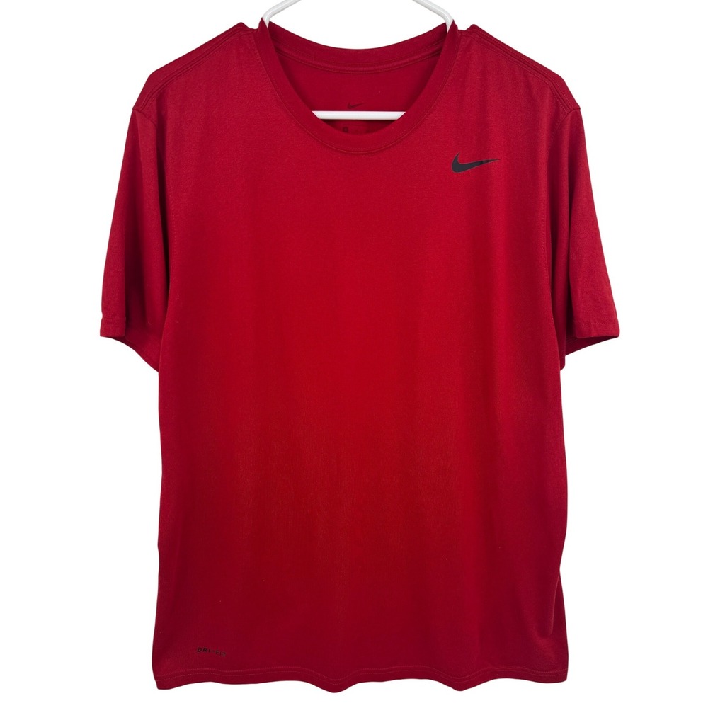 Nike Dri-FIT Mens XL Red Short Sleeve Athletic Training T-Shirt Swoosh Logo